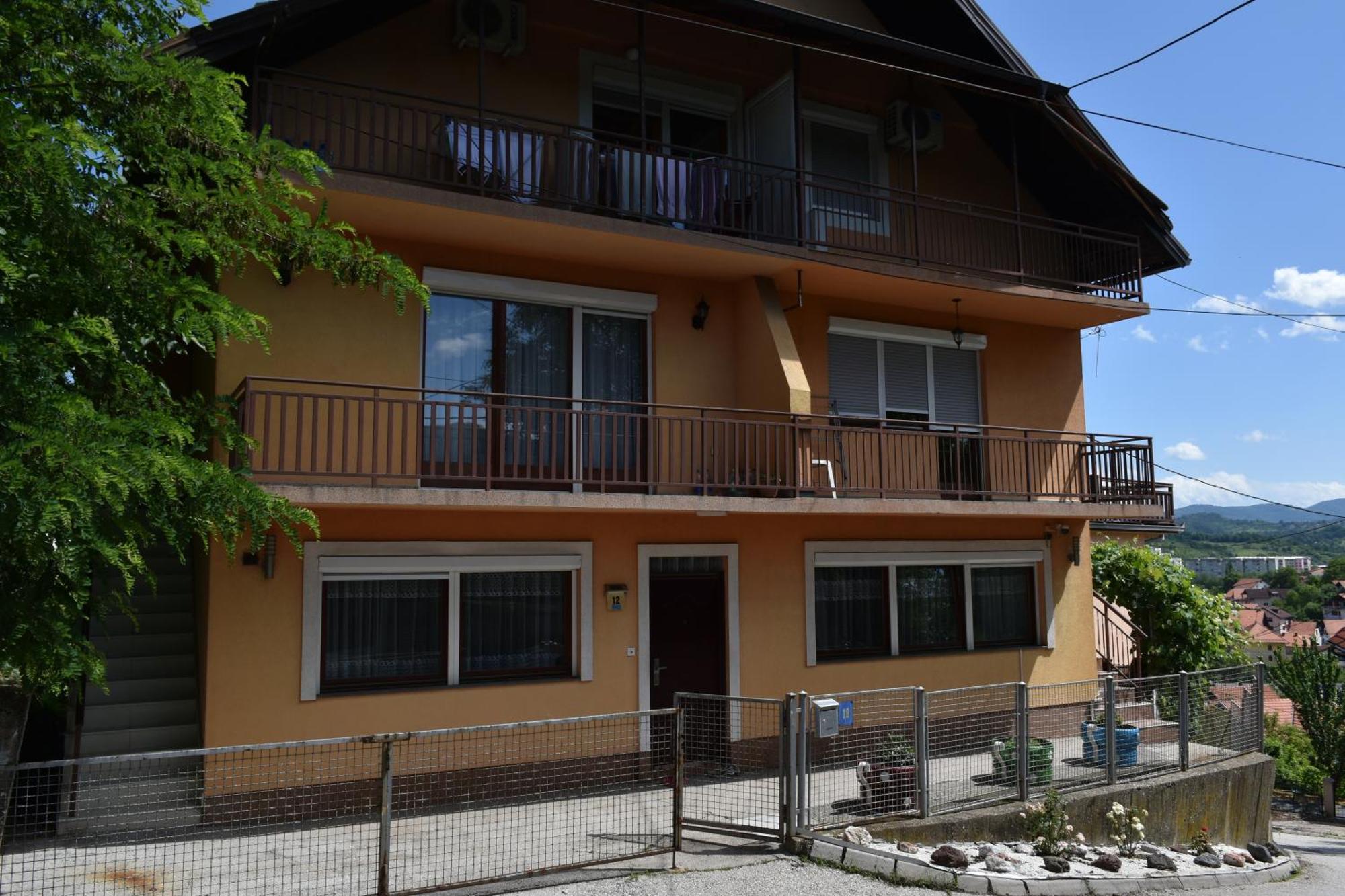 Apartments Mensa Tuzla Ngoại thất bức ảnh